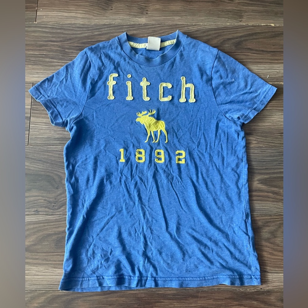 Abercrombie & Fitch Blue Tee with Yellow Appliqué
